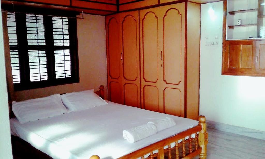 Nisarga Nirvana River House Mangalore Exterior photo