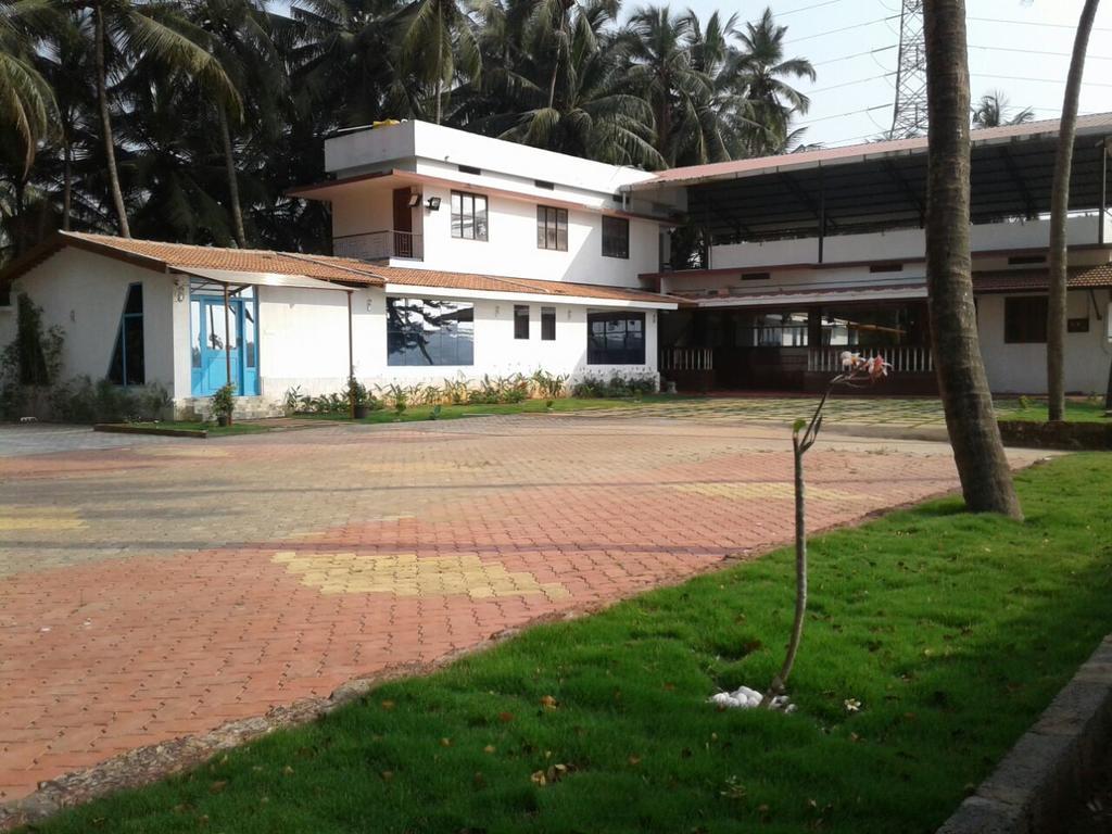 Nisarga Nirvana River House Mangalore Exterior photo
