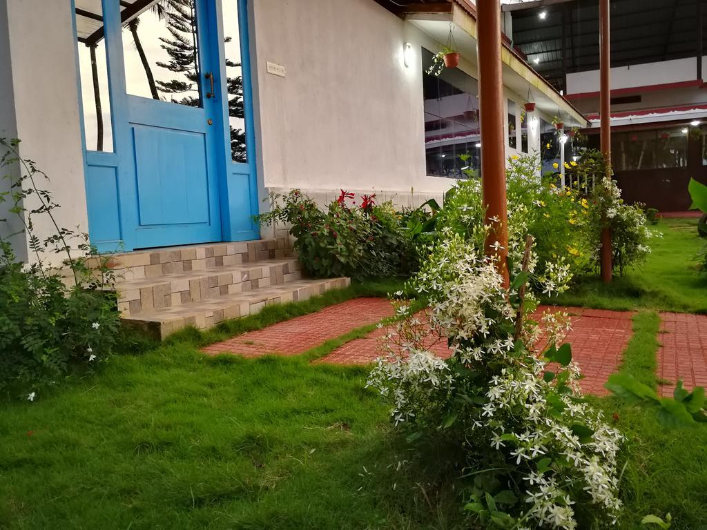 Nisarga Nirvana River House Mangalore Exterior photo
