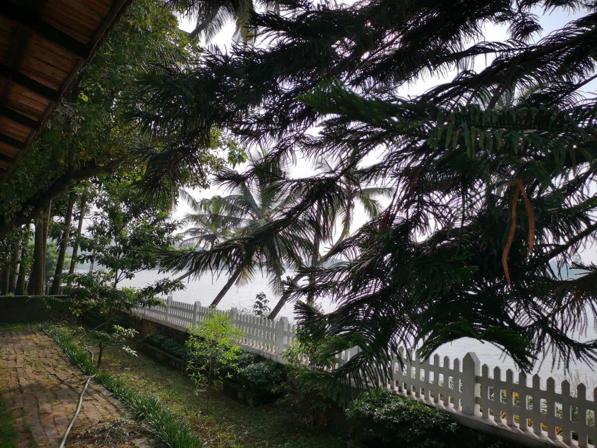 Nisarga Nirvana River House Mangalore Exterior photo